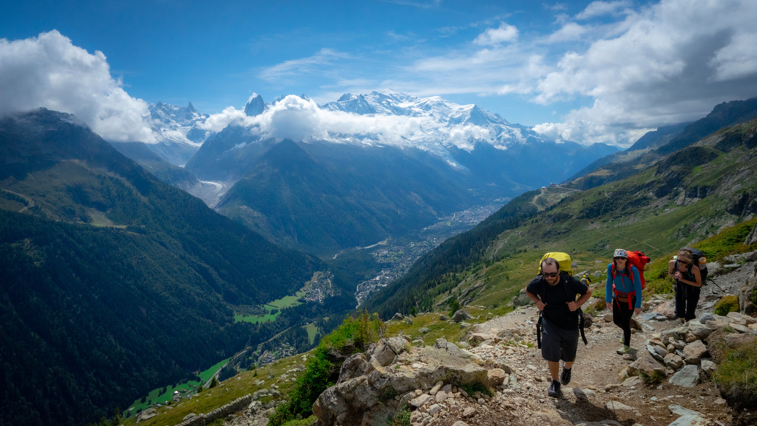 PACT Outdoors: When Do I Bury vs. Pack Out My Poop?